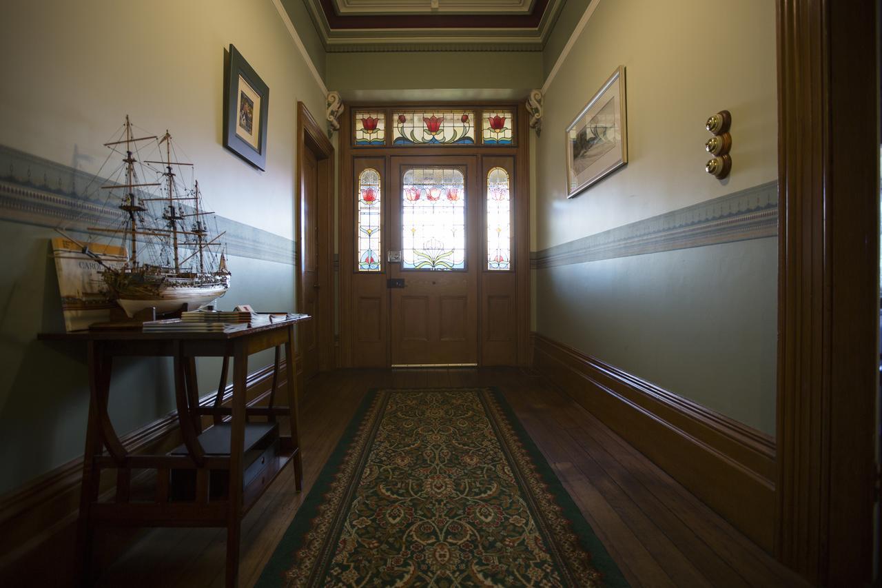 Turret House Bed & Breakfast Launceston Bagian luar foto