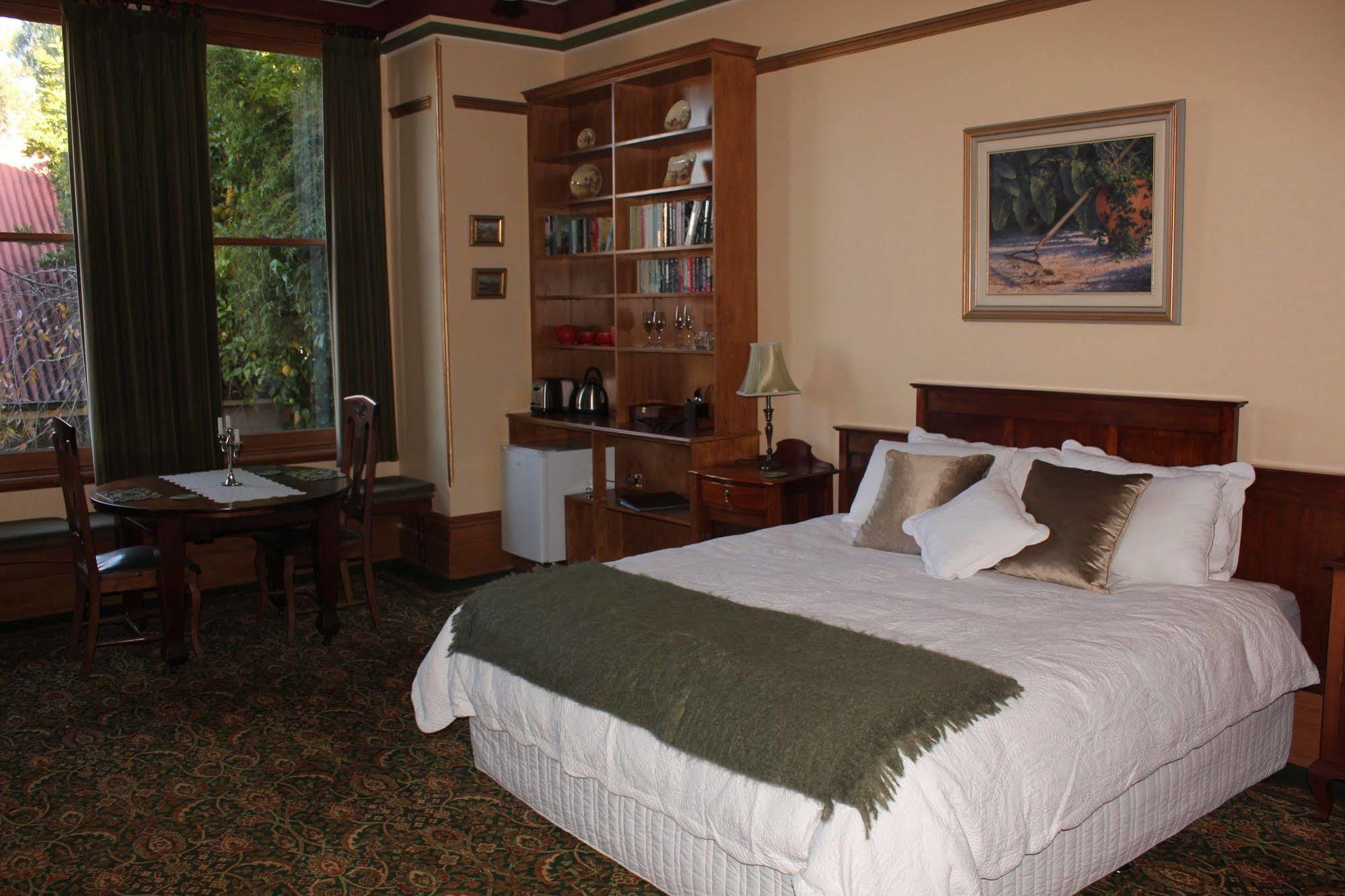 Turret House Bed & Breakfast Launceston Bagian luar foto