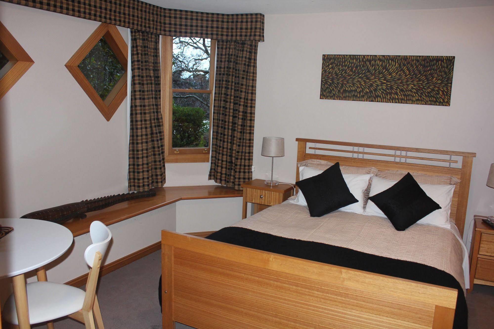 Turret House Bed & Breakfast Launceston Bagian luar foto